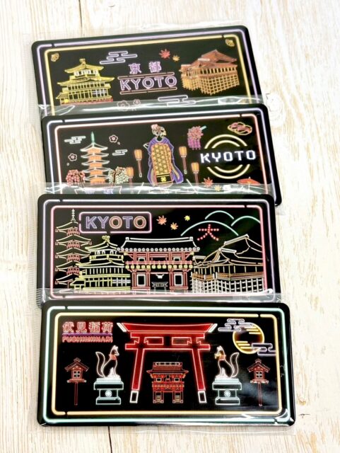 よしとよ嵐山店です！おみやげに人気のこちら💁‍♀️
ポップで遊び心のあるネオンサイン風マグネット🌈
京都モチーフのデザインがめっちゃ映えてます！！！
旅の思い出が楽しくよみがえりそうなマグネット✨
ロッカーやブラックボードにペタッ♪
冷蔵庫に貼っても可愛いです⸜(*ˊᗜˋ*)⸝ 

☑︎京都ネオン マグネット
┈┈┈┈┈┈┈┈┈┈┈┈┈┈┈┈┈┈┈┈┈┈┈┈┈
【取扱店舗】嵐山店
⚠︎よしとよ店舗によって取り扱い商品が異なります！

#マグネット集め #京都みやげ #お土産マグネット
#和雑貨 #ネオンサイン風 #japanmagnet 
#kyototravel #よしとよ嵐山店